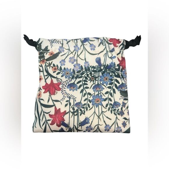 GUCCI Scrunchies in Drawstring Bag - Picture 5 of 7